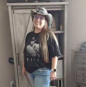 Meet your Posher, Cheryl